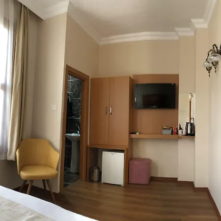 Ottoman's Pearl Bed & Breakfast 4*